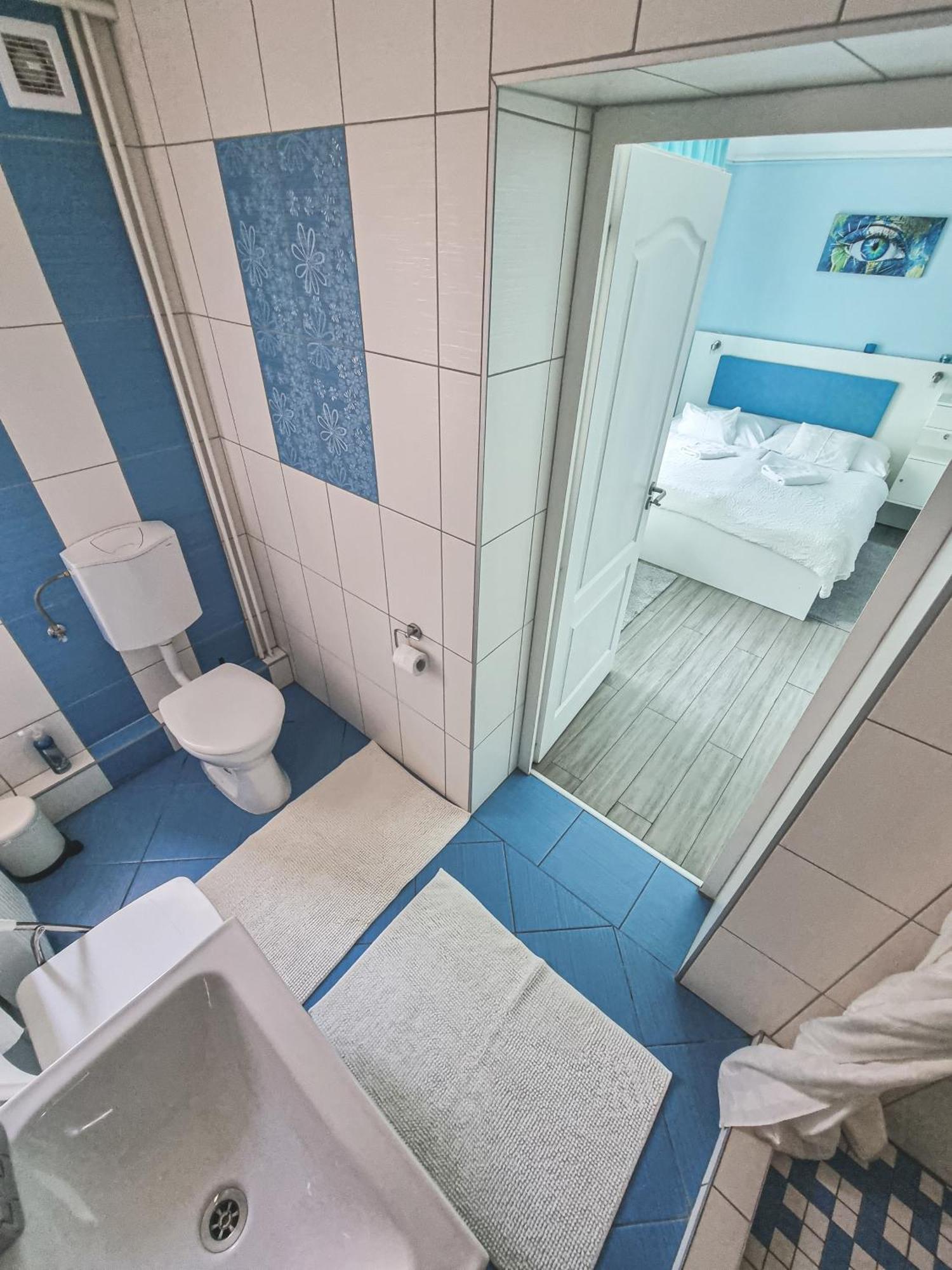 Szivarvany Panzio Szeged Ngoại thất bức ảnh